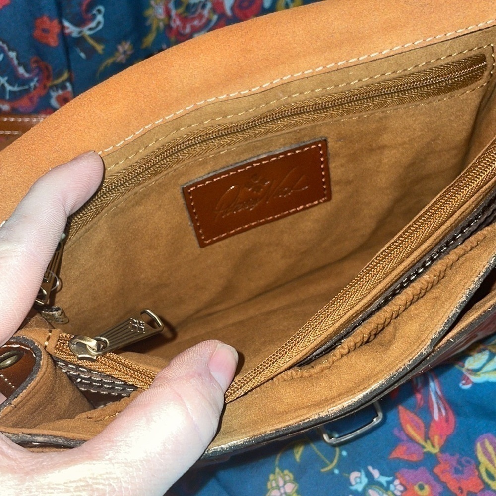 Brand New Patricia Nash Genuine Tooled Leather Lanza Crossbody Purse Florence - Picture 14 of 16